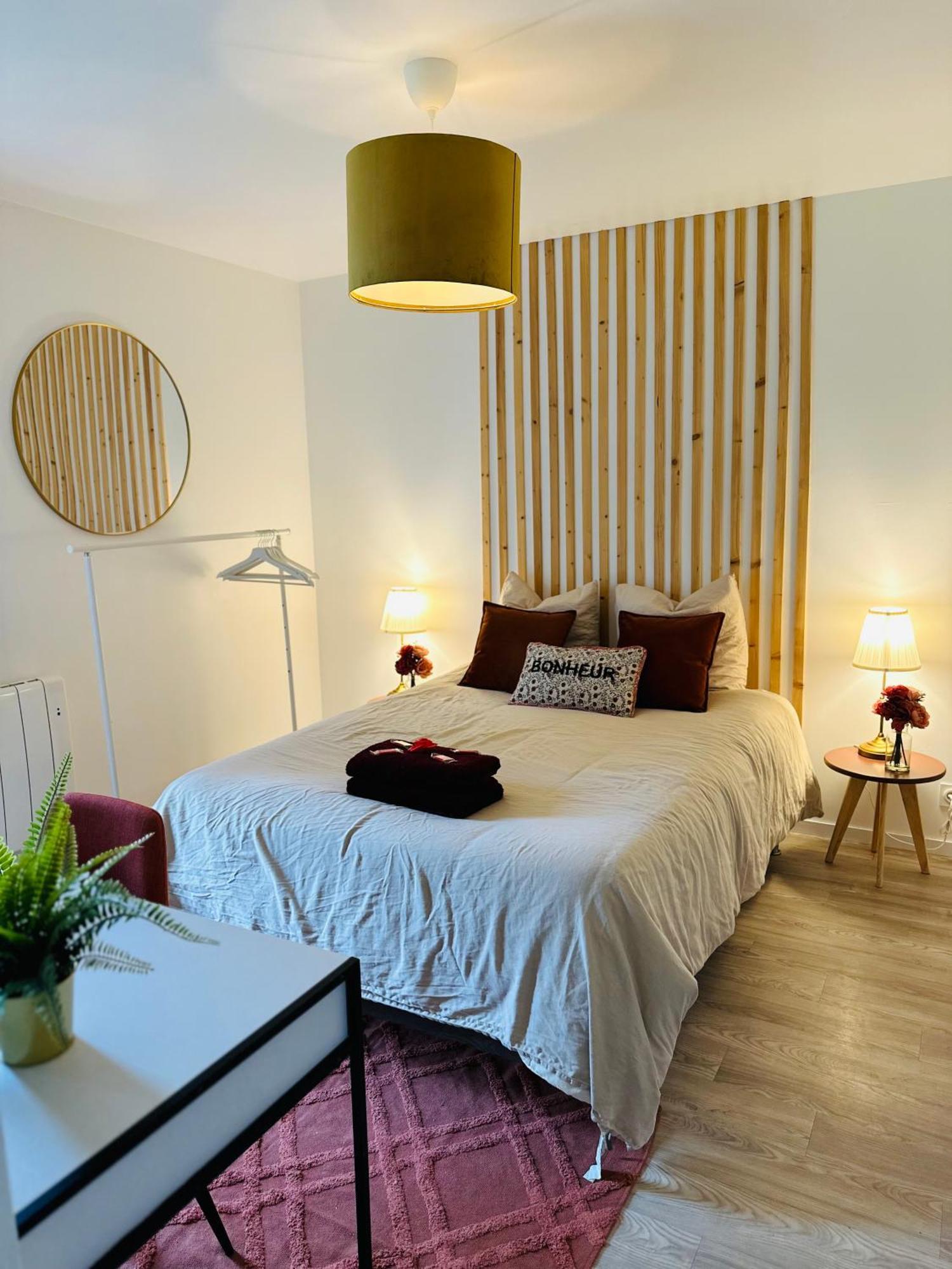 Chez Jade - Spa, Gare Et Centre Ville แรนส์ ภายนอก รูปภาพ