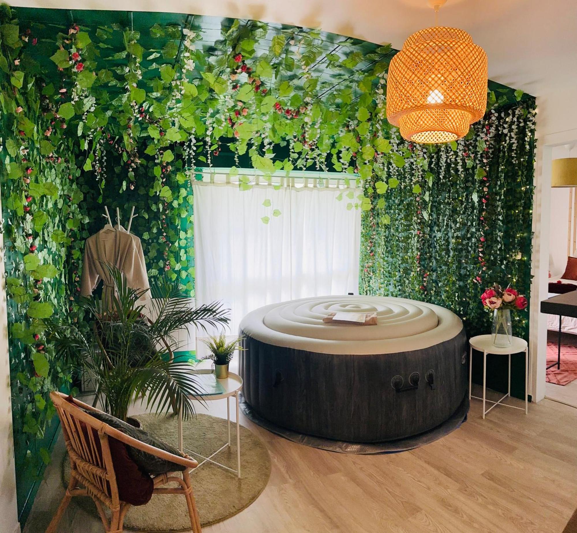 Chez Jade - Spa, Gare Et Centre Ville แรนส์ ภายนอก รูปภาพ